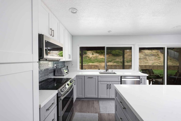 Torrance kitchen remodel with shaker cabinets and quartz countertops